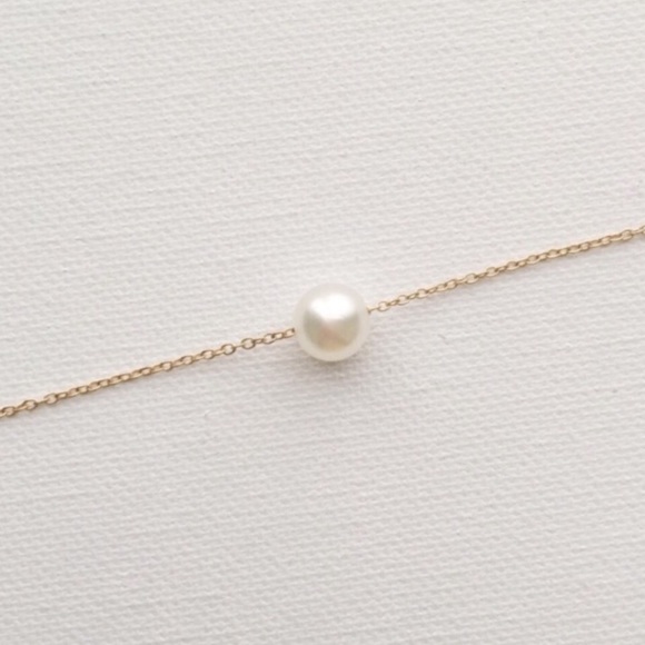 Brandy Melville Jewelry - LAST ONE: aleena pearl choker